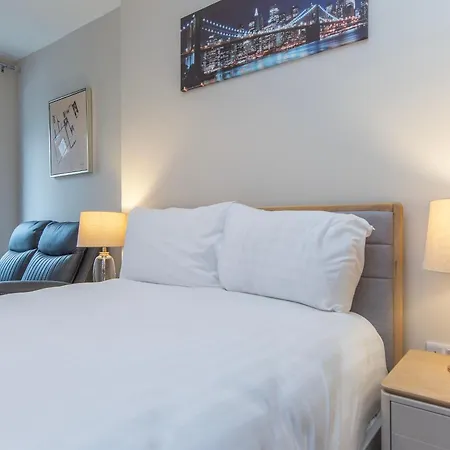 Modern 4-bedroom Townhouse In The Heart Of Village Barna (Galway)